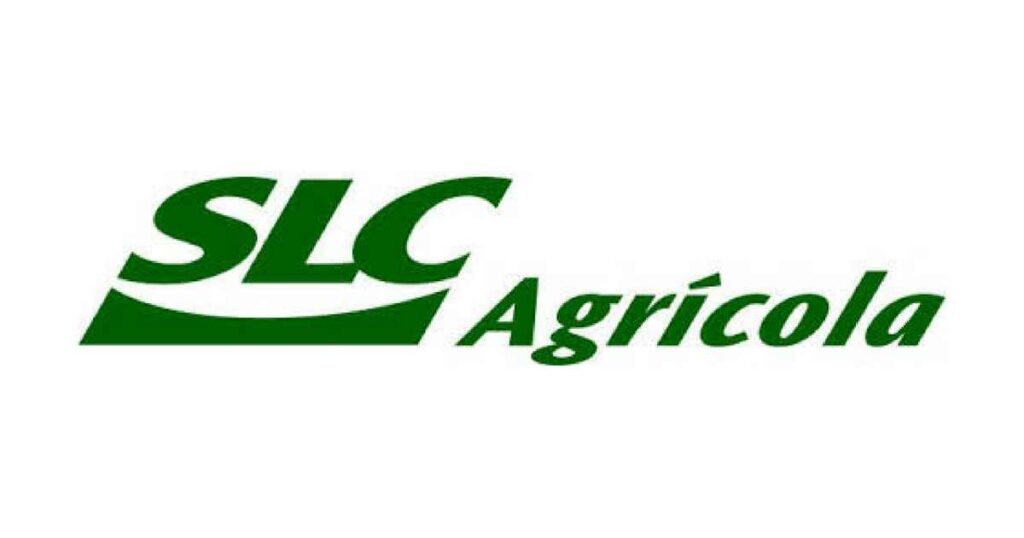 A imagem apresenta o logotipo da renomada Empresa SLC Agrícola, referência no setor Agropecuário Nacional.